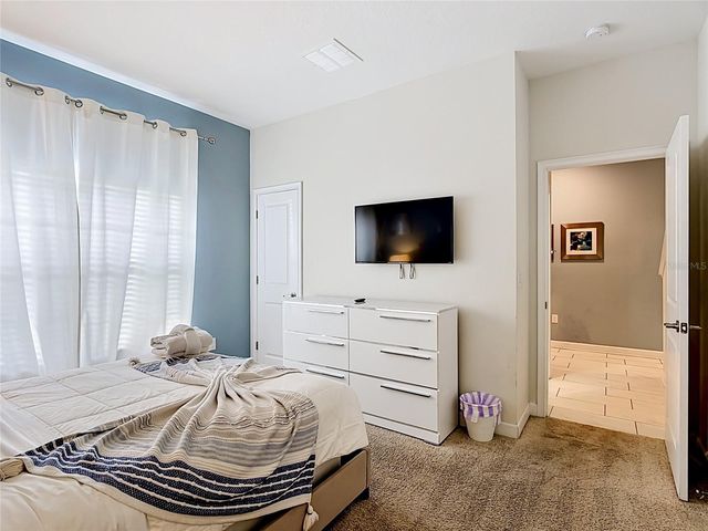 9077 DOGLEG DRIVE, Davenport, FL 33896