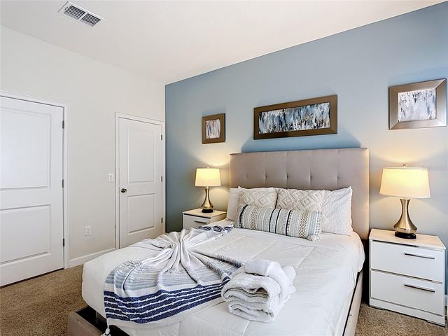 9077 DOGLEG DRIVE, Davenport, FL 33896