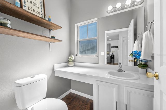 8519 BROKEN WILLOW COURT, Tampa, FL 33647