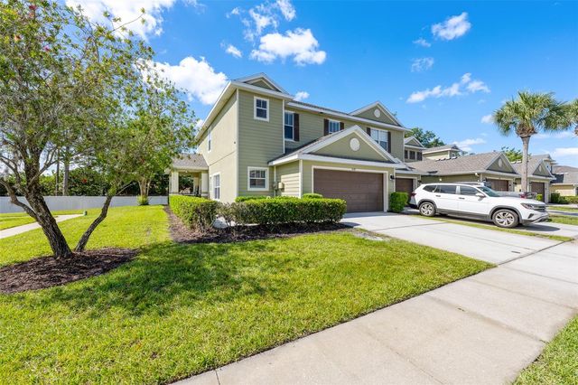 8519 BROKEN WILLOW COURT, Tampa, FL 33647