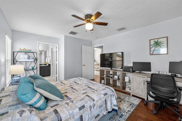 8519 BROKEN WILLOW COURT, Tampa, FL 33647