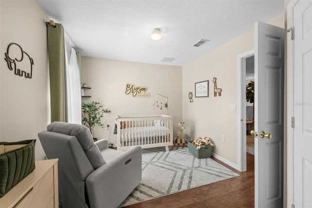 8519 BROKEN WILLOW COURT, Tampa, FL 33647