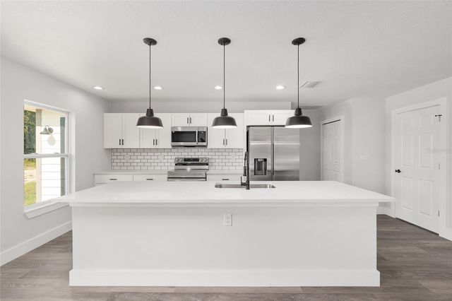 8040 SW 133RD LANE, Ocala, FL 34473