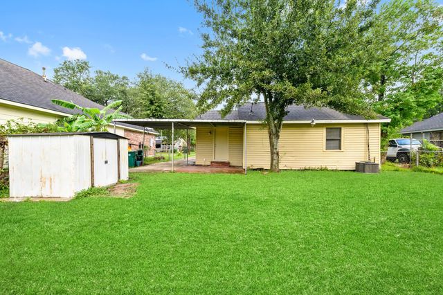 1718 Miami Road, Pasadena, TX 77502