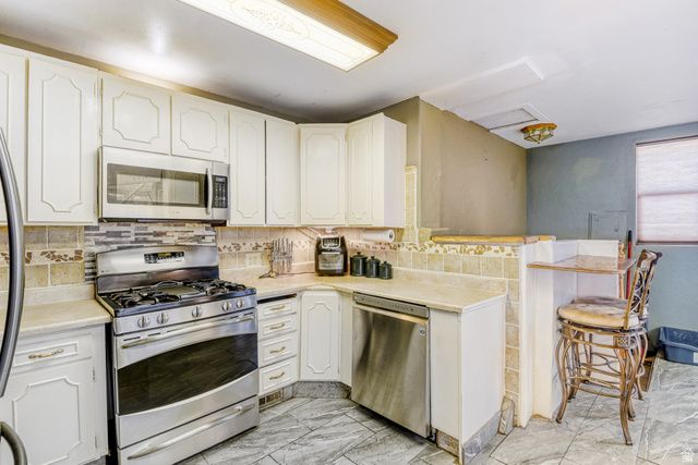 2887 S 9050 W, Magna, UT 84044