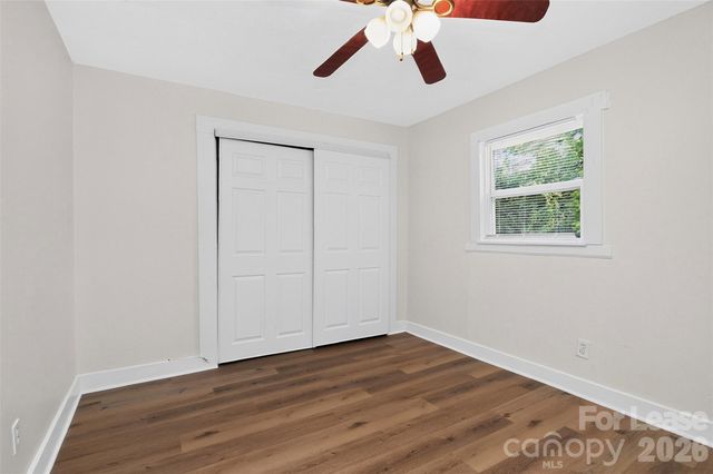 4016 Bearwood Avenue, Charlotte, NC 28205
