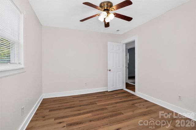 4016 Bearwood Avenue, Charlotte, NC 28205