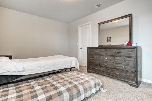 205 Freedom Park Ave, Liberty Hill, TX 78642