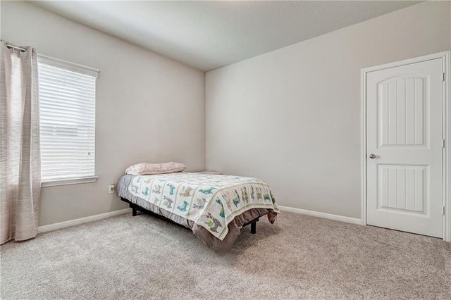 205 Freedom Park Ave, Liberty Hill, TX 78642