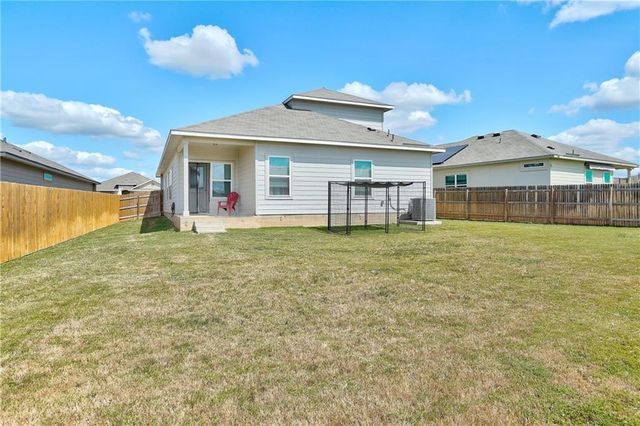 205 Freedom Park Ave, Liberty Hill, TX 78642