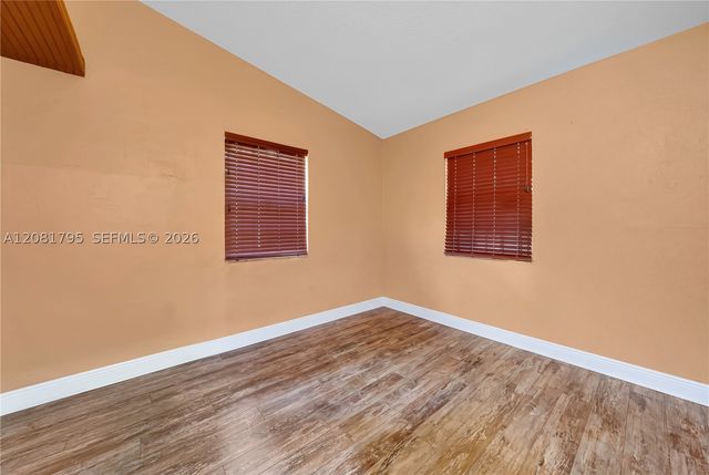 6401 SW 63rd Ct, South Miami, FL 33143