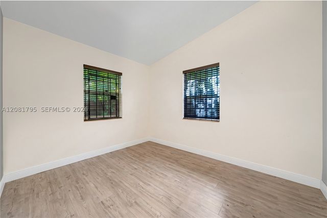 6401 SW 63rd Ct, South Miami, FL 33143