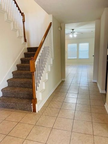 9506 Carsonmont Lane, Houston, TX 77070