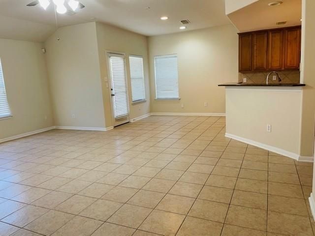 9506 Carsonmont Lane, Houston, TX 77070