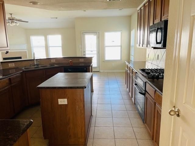 9506 Carsonmont Lane, Houston, TX 77070
