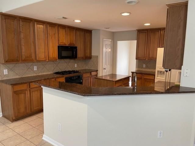 9506 Carsonmont Lane, Houston, TX 77070