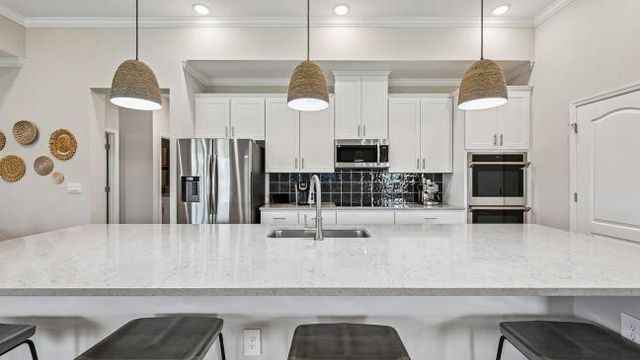 717 CAVERN Terrace, Sebastian, FL 32958