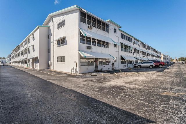 1900 59TH AVENUE N 210, St Petersburg, FL 33714