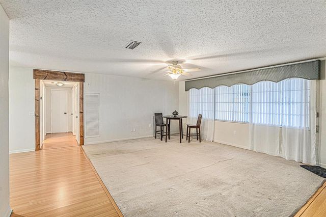 1900 59TH AVENUE N 210, St Petersburg, FL 33714