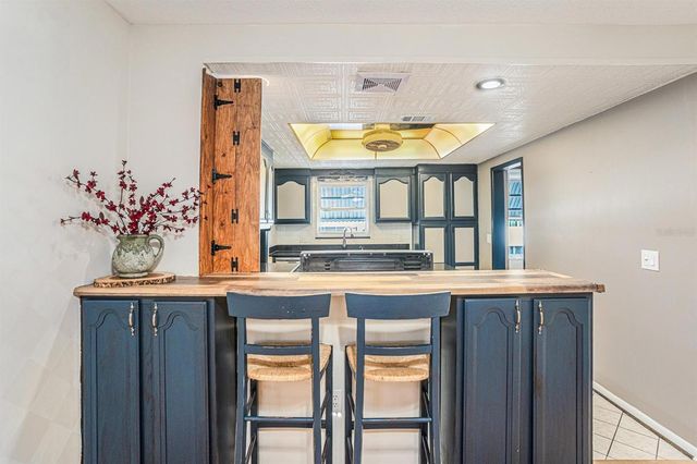 1900 59TH AVENUE N 210, St Petersburg, FL 33714