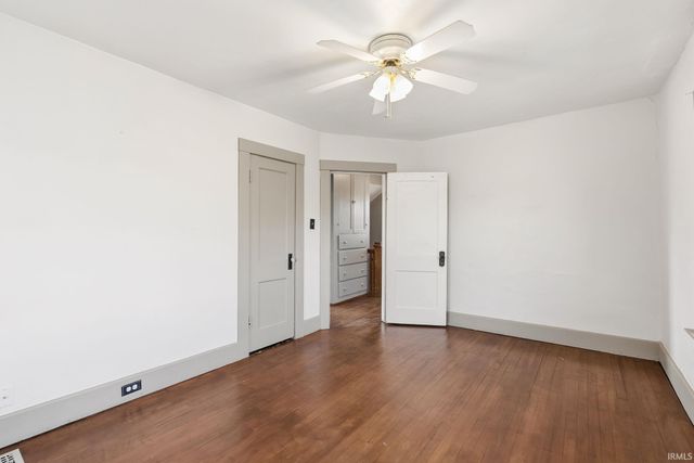 403 Englewood Court, Fort Wayne, IN 46807