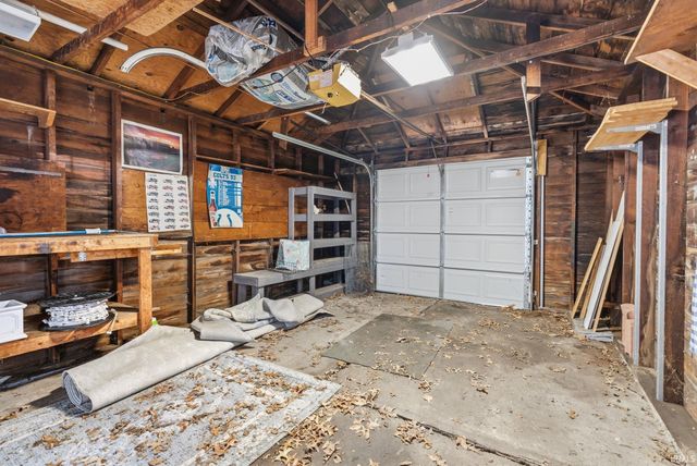 403 Englewood Court, Fort Wayne, IN 46807