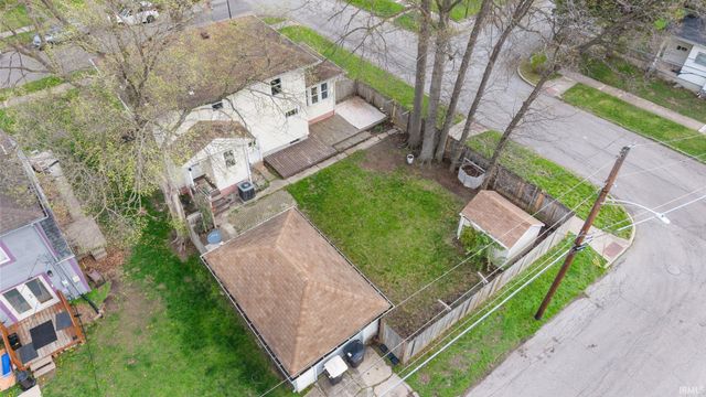 403 Englewood Court, Fort Wayne, IN 46807