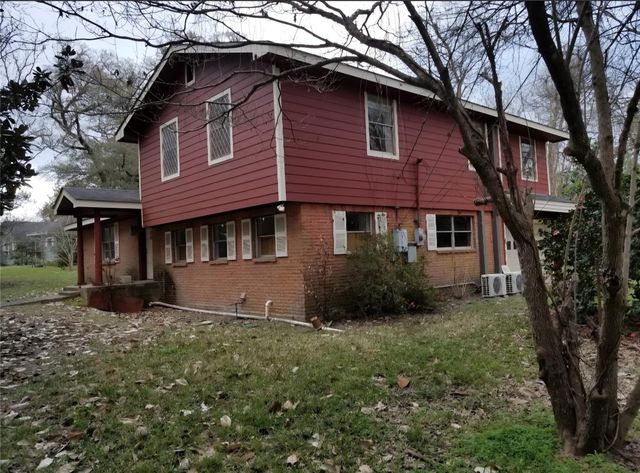 1132 Liberty Avenue, Livingston, TX 77351