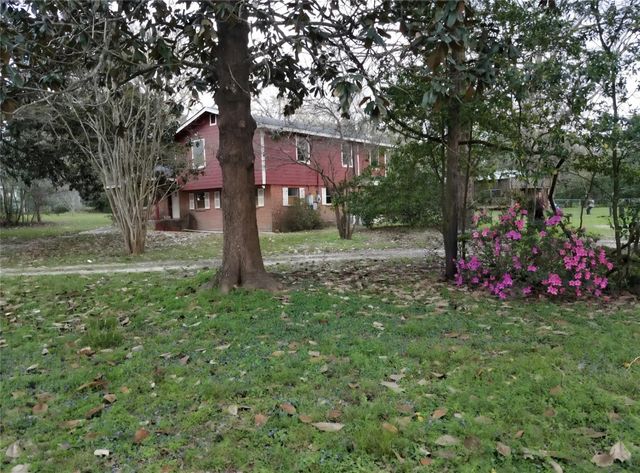 1132 Liberty Avenue, Livingston, TX 77351