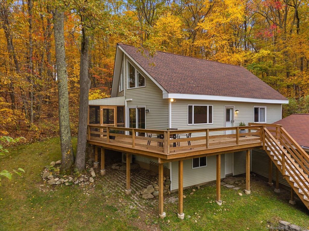 7 Owls Nest Lane, New Milford, CT 06776