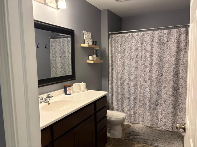 2155 W 129th Avenue, Crown Point, IN 46307