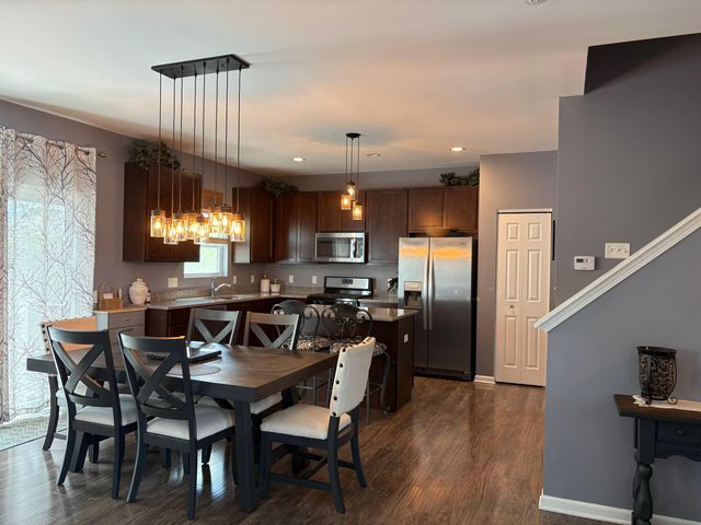 2155 W 129th Avenue, Crown Point, IN 46307