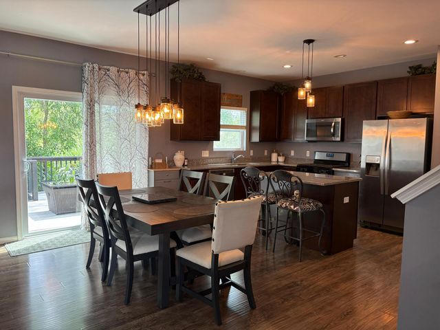 2155 W 129th Avenue, Crown Point, IN 46307