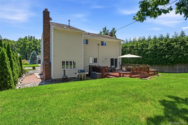 53 Rensselaer Drive, Commack, NY 11725