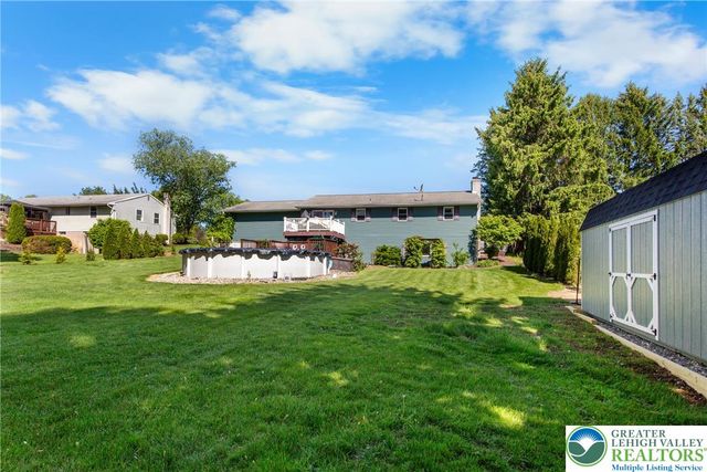 411 Nolf Road, Bushkill Twp, PA 18064