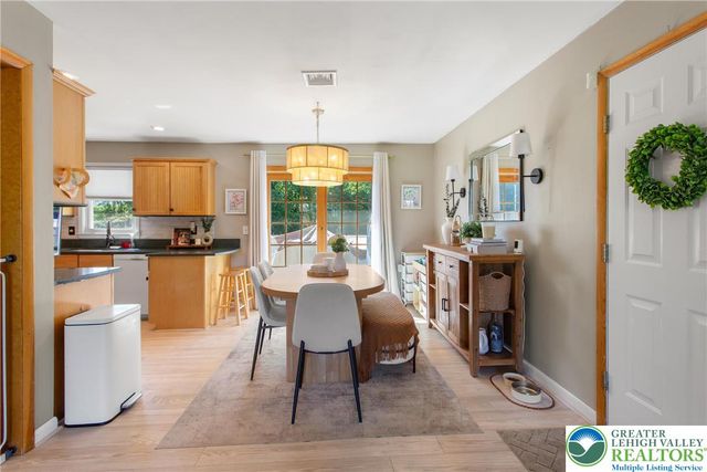411 Nolf Road, Bushkill Twp, PA 18064