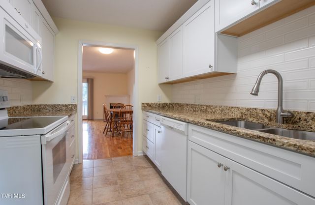 4336 Bluff City Highway Unit B5, Bluff City, TN 37618