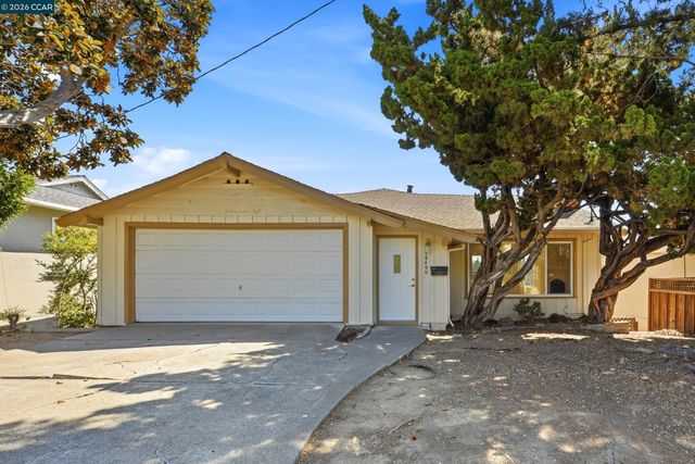 18490 Carlwyn Dr, Castro Valley, CA 94546