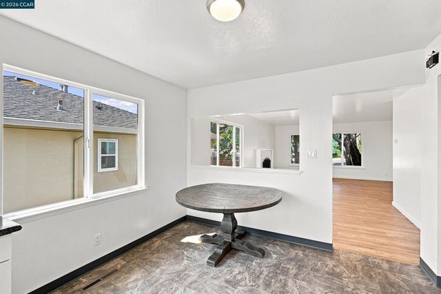 18490 Carlwyn Dr, Castro Valley, CA 94546