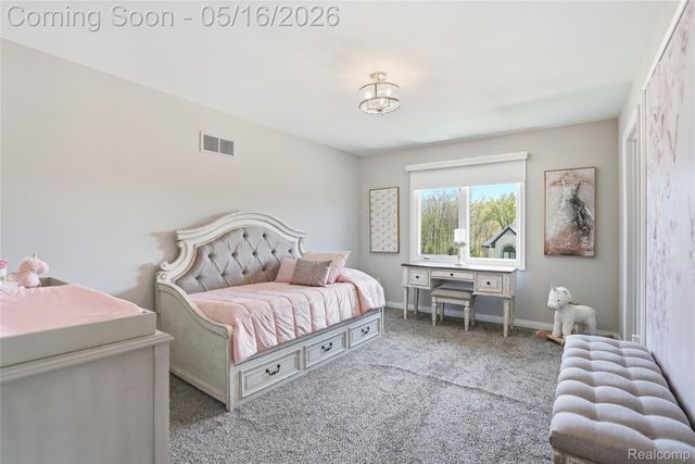 11963 Forest Brook Drive, Washington Township, MI 48094