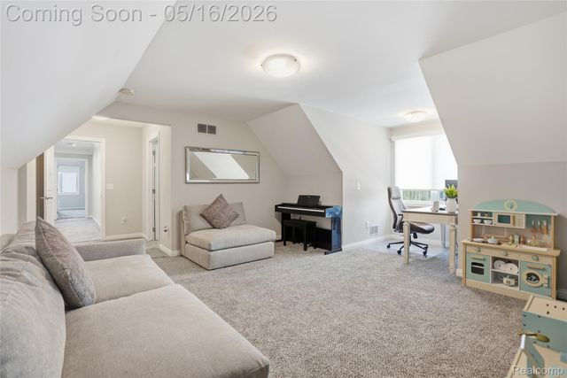 11963 Forest Brook Drive, Washington Township, MI 48094