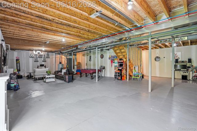 11963 Forest Brook Drive, Washington Township, MI 48094