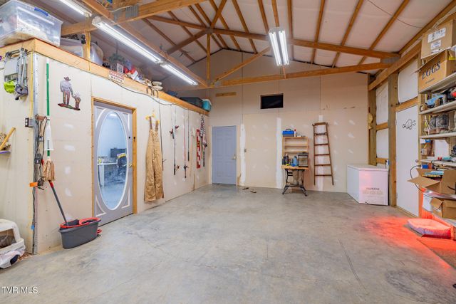 184 & 202 Sandidge Hollow Road, Surgoinsville, TN 37873