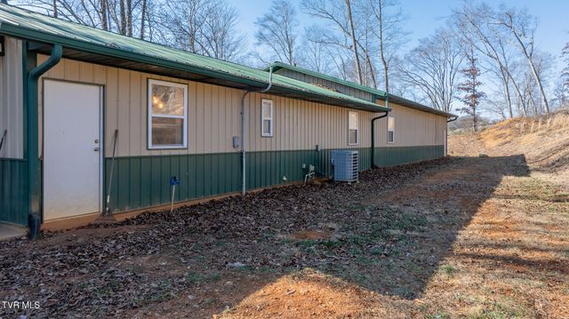184 & 202 Sandidge Hollow Road, Surgoinsville, TN 37873
