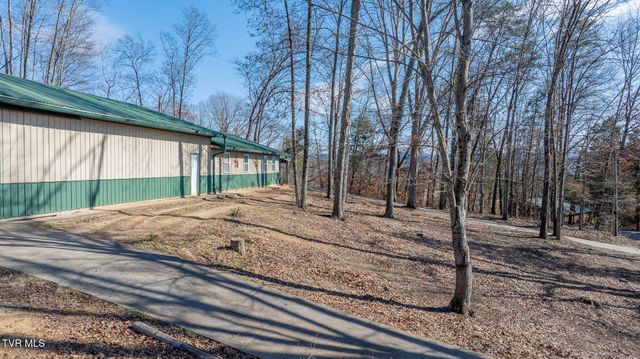 184 & 202 Sandidge Hollow Road, Surgoinsville, TN 37873