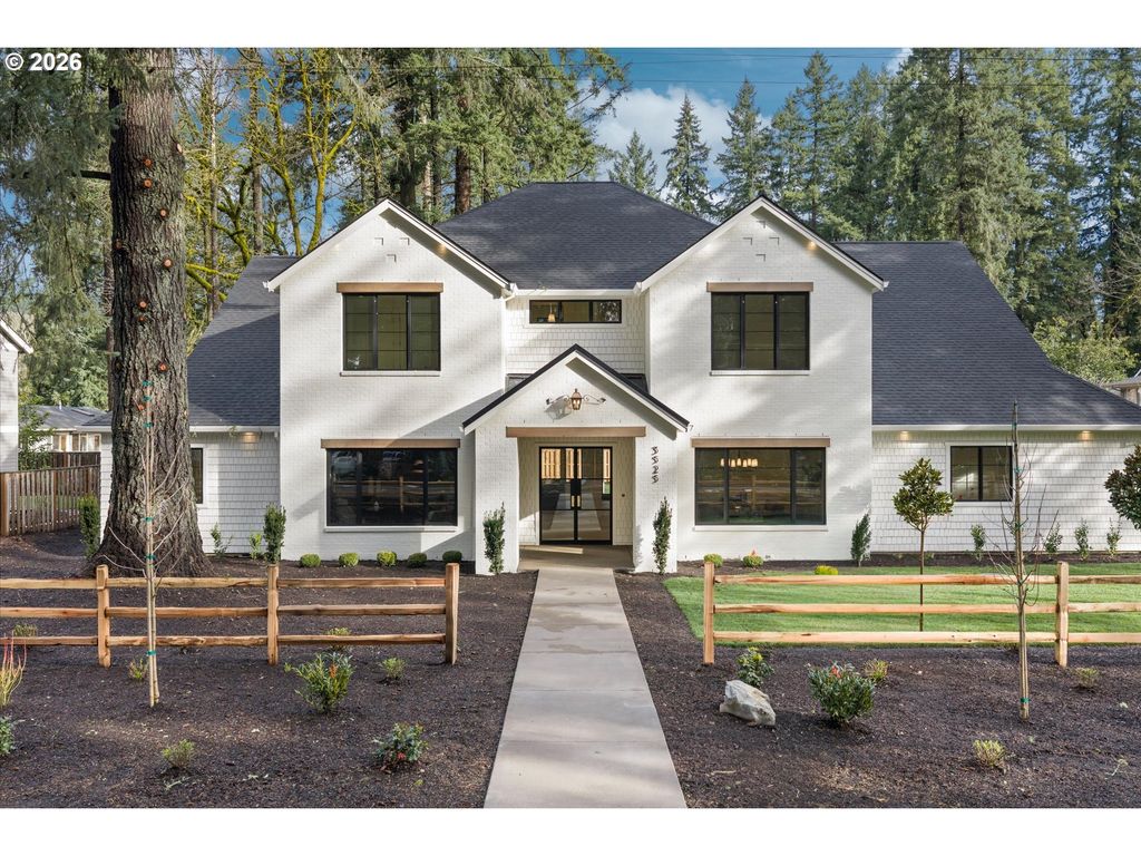 3525 LAKE GROVE Ave, Lake Oswego, OR 97035