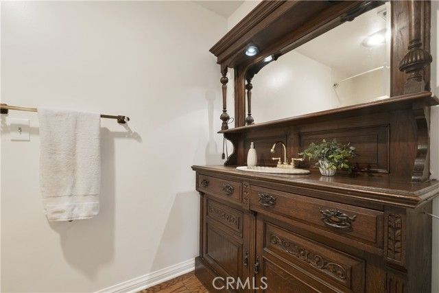 12670 Byron Avenue, Granada Hills (los Angeles), CA 91344