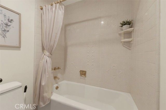 12670 Byron Avenue, Granada Hills (los Angeles), CA 91344