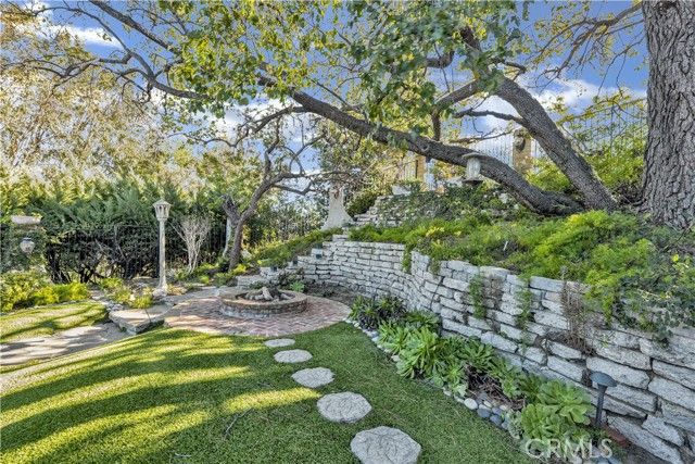 12670 Byron Avenue, Granada Hills (los Angeles), CA 91344