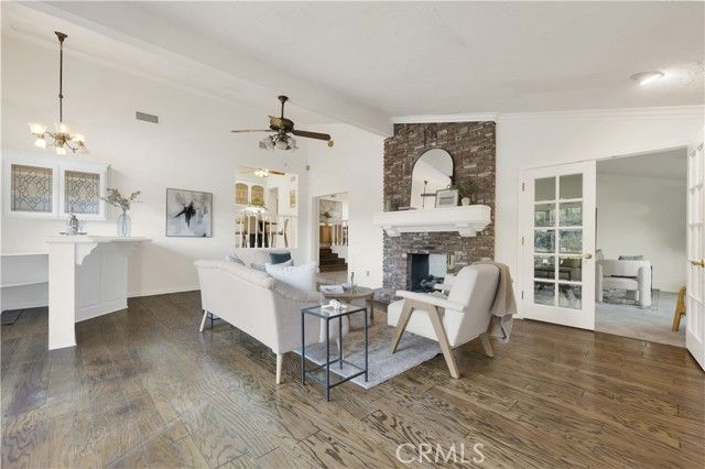 12670 Byron Avenue, Granada Hills (los Angeles), CA 91344